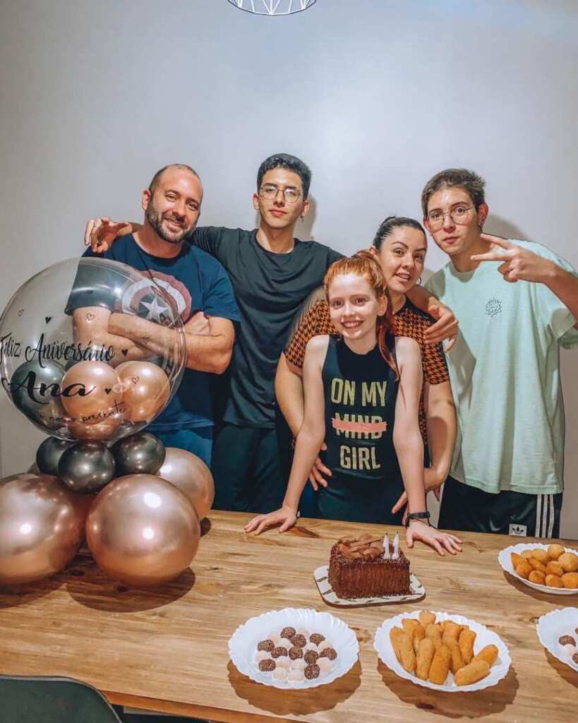 Ana Luiza Sparrapan, comemora seu aniversário de 11 anos, em família