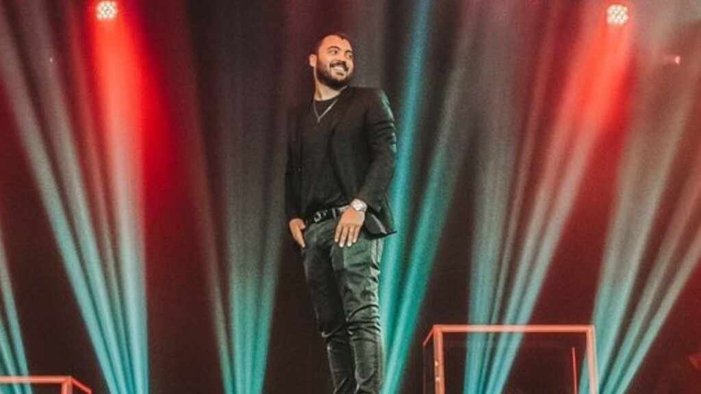 Tuka Carvalho Celebra Sucesso Do Podcast Bulldog Show 2 Tuka Carvalho Celebra Sucesso Do Podcast Bulldog Show