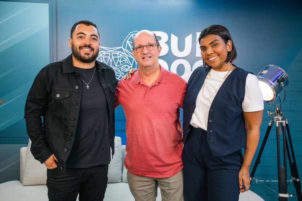 Após Polêmica, Marcos Uchôa Admite: &Quot;Neymar É O Nosso Grande Jogador&Quot; 2 Após Polêmica, Marcos Uchôa Admite: &Quot;Neymar É O Nosso Grande Jogador&Quot;