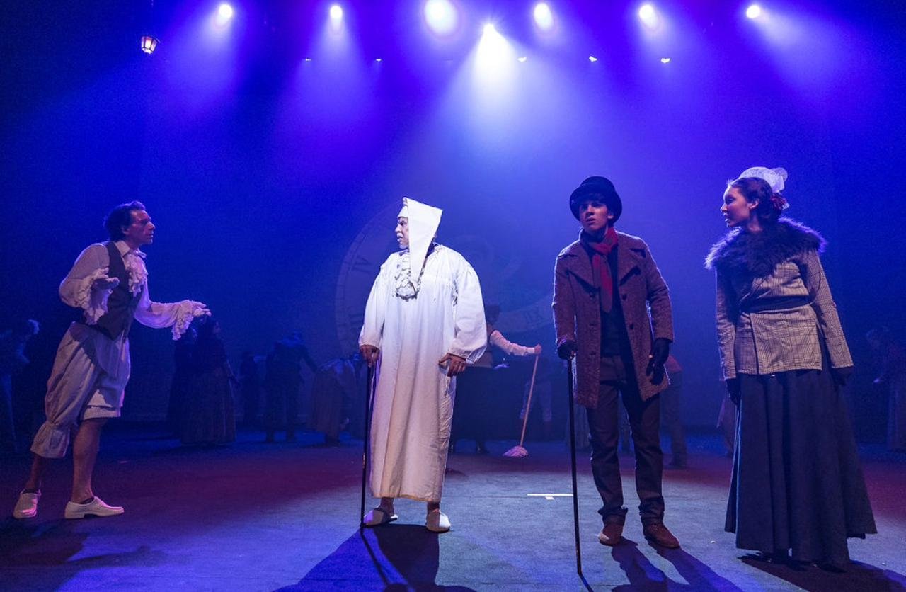 Henrique Camargo E Miguel Falabella Juntos Em ‘ A Christmas Carol’, No Teatro Em São Paulo 3 Henrique Camargo