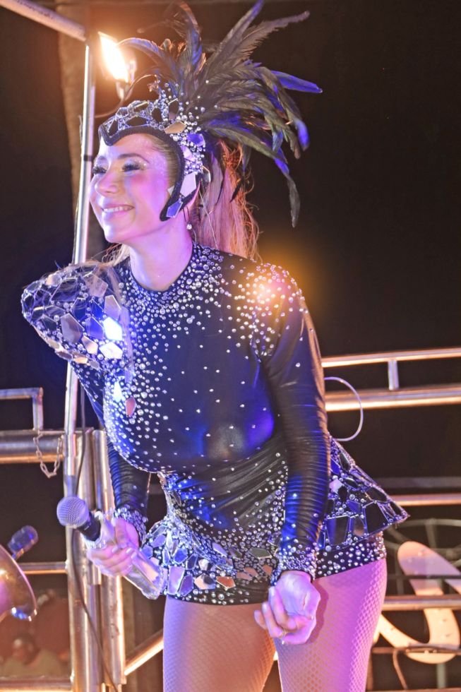 Luana Monalisa Arrasa No Trio Elétrico Em Salvador Após Um Mês Do Nascimento De Sua Filha 6 Luana Monalisa - Crédito Da Foto: Renato Cipriano / Divulgação