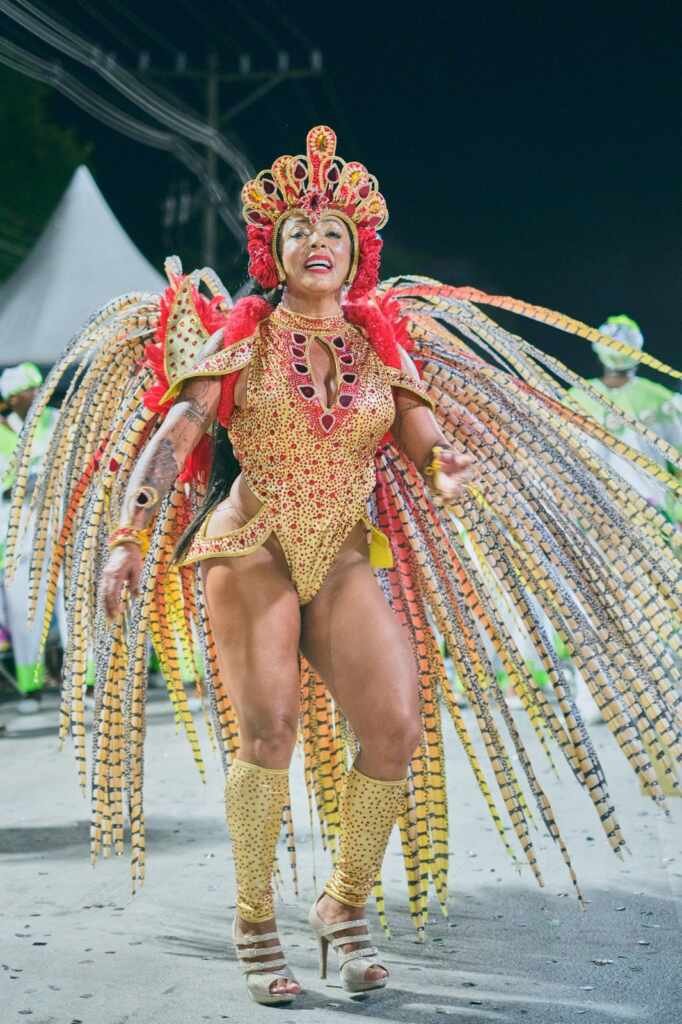 Rose Nascimento Estreia Em Dose Dupla No Carnaval Da Nova Intendente 2 Rose Nascimento Imperio Da Uva 2 Cosmopolitam
