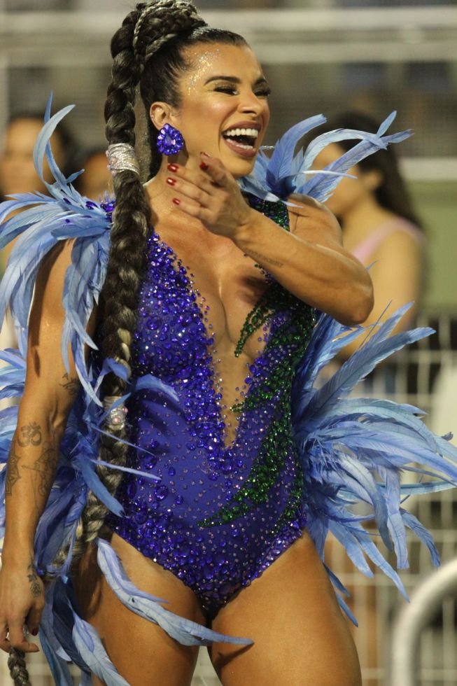 Musa Da Vila Maria, Vivian Cristinelle Prepara Shape Para O Carnaval Comendo Mais: “Sem Neuras” 2 Vivian Cristinelle - Foto: @Projeto.samba / Edu Graboski - Divulgação