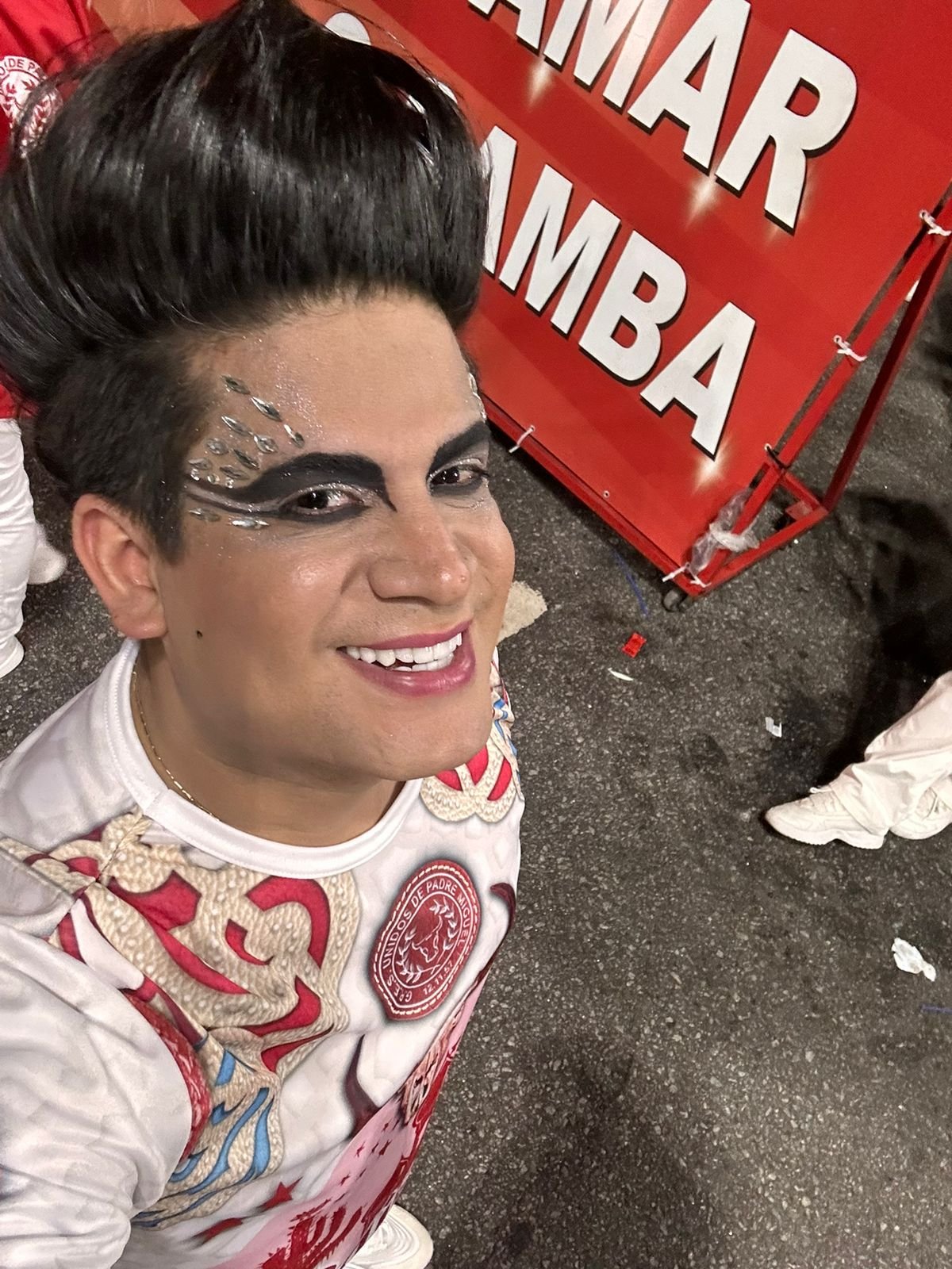 Tem Celebridade Brilhando Na Avenida! Dudu Glamour É Destaque Da Unidos De Padre Miguel, No Rio 4 Dudu Glamour