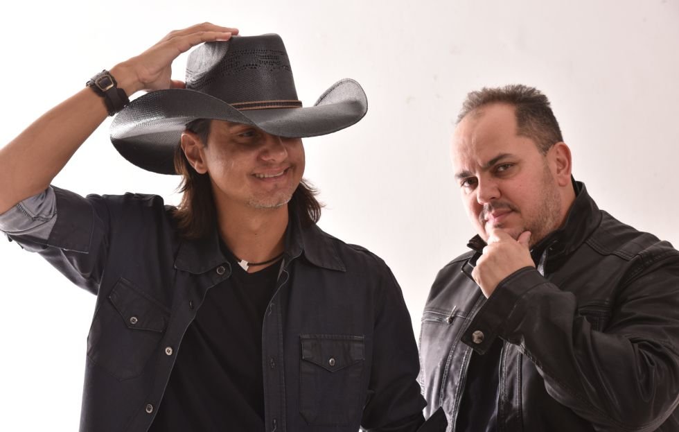 Emílio e Eduardo confirmam participação de Rionegro e Solimões entre outros no novo DVD “Momentos*