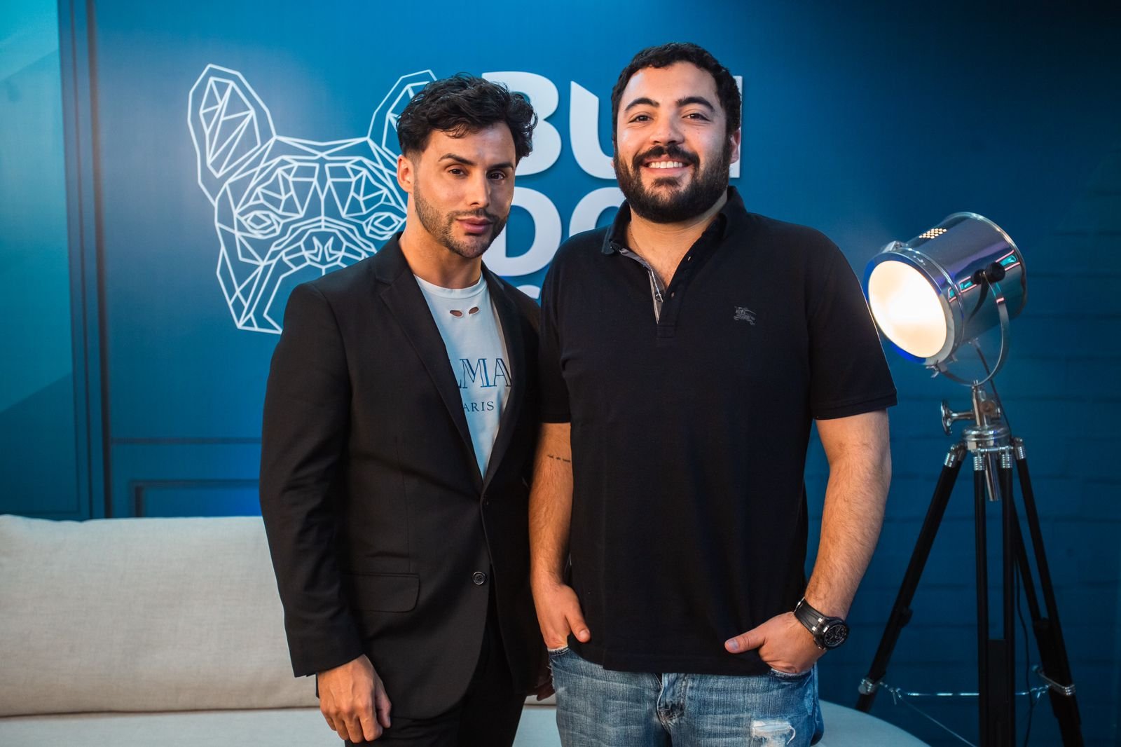 Agustin Fernandez fala sobre cancelamento em podcast: “É para quem pode”