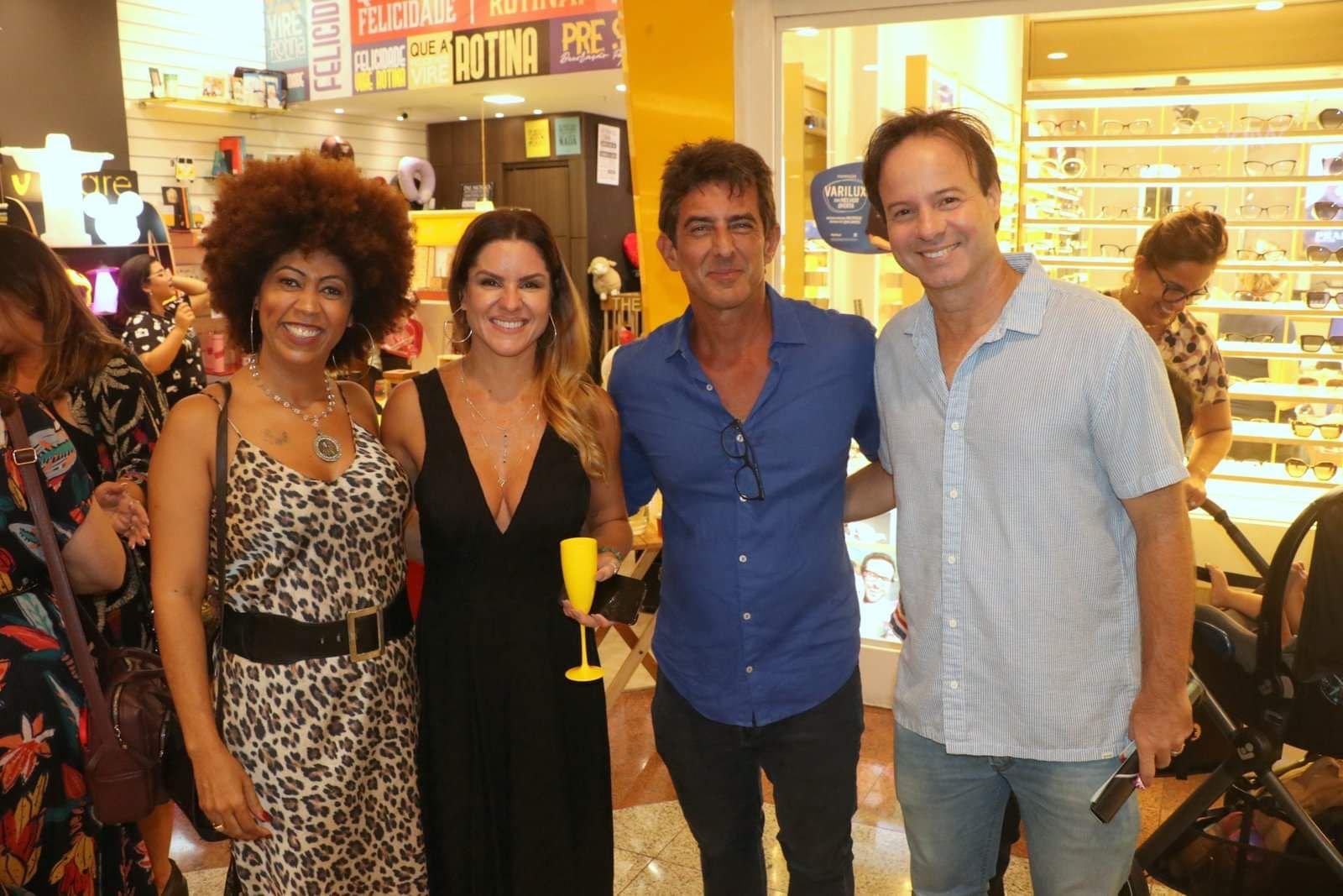 Celebridades E Empresários Prestigiam Aniversário De '1 Ano Da Love Gifts', No Rj 2 Mari Mello
