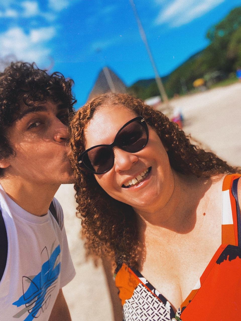 Dia Das Mães: O Amor Incondicional De 'William Lira' Pela 'Mãe Guerreira Rosa Lira'; Veja: 2 Willian Lira