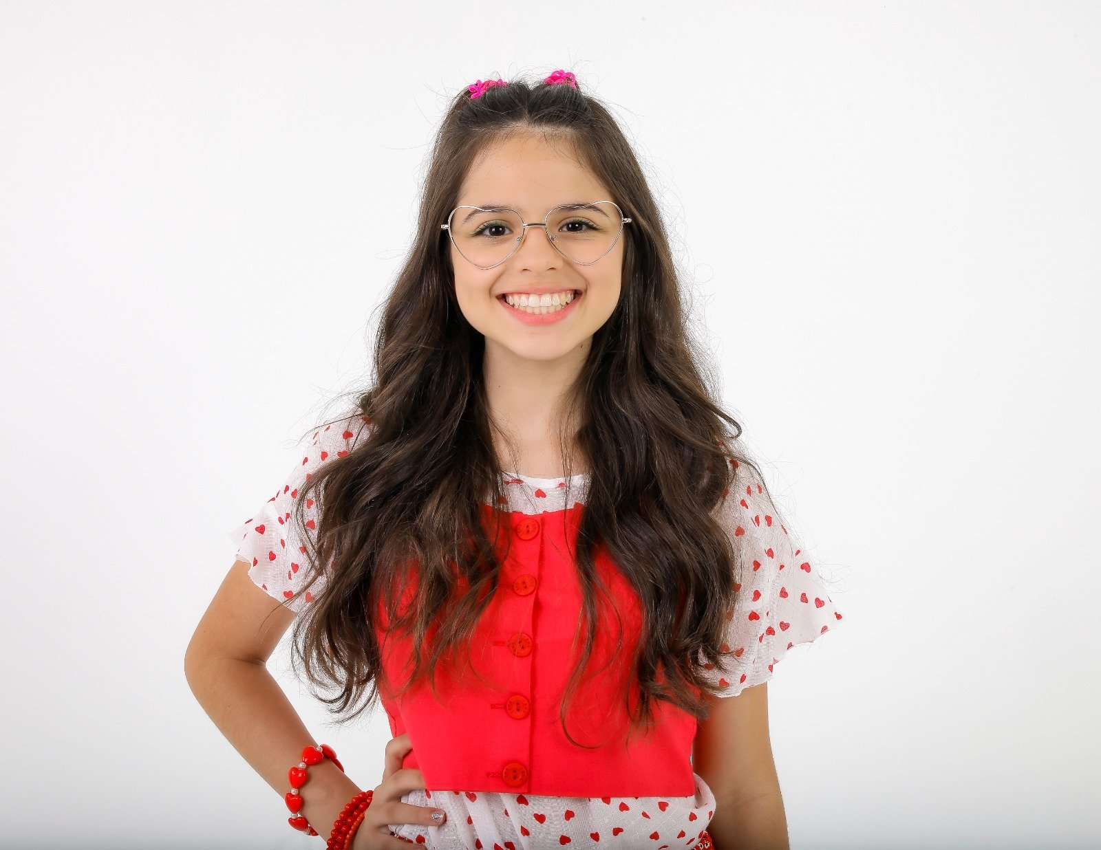 Vivi Lucas brilha na TV Interpretando Lívia em “A Infância de Romeu e Julieta”