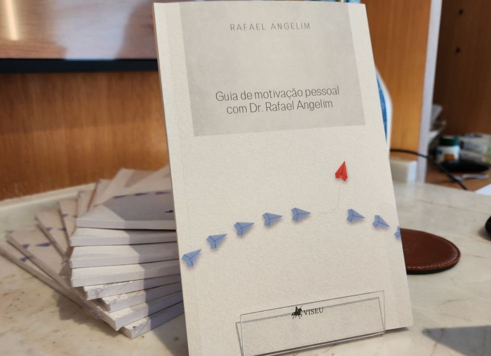 Dr. Rafael Angelim Lança Sua Terceira Obra Intitulada &Quot;Guia De Motivação Pessoal&Quot; 2 &Quot;Guia De Motivação Pessoal&Quot; Do Dr. Rafael Angelim - Crédito Da Foto: Acervo Pessoal / Divulgação