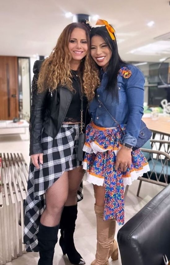 David Brazil Recebe Famosos Em Festa Julina Em Sua Nova Mansão Em Mangaratiba 2 Arraiá David Brazil / Fotos Reprodução Instagram