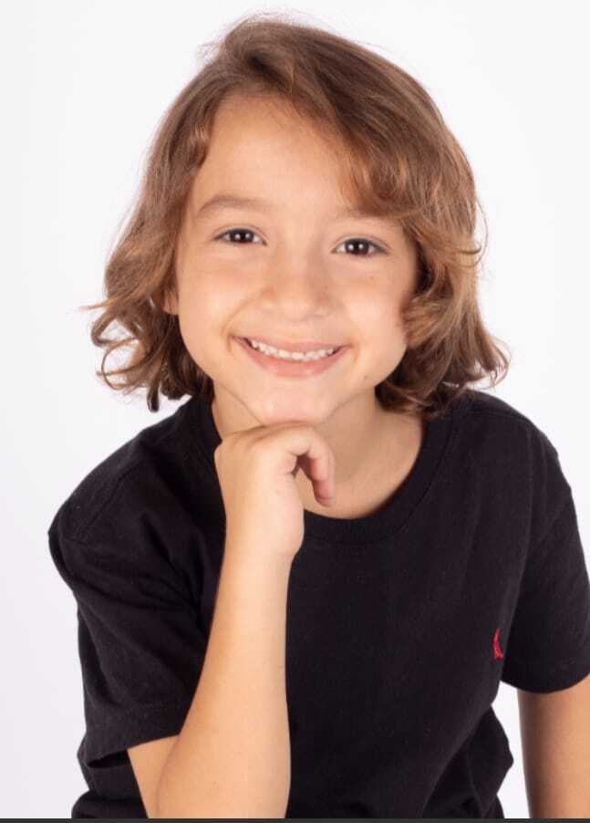 Davi Malizia: A Jovem Revelação Do Humor Brasileiro Como Seu Boneco, Confira! 2 Davi Malizia: A Jovem Revelação Do Humor Brasileiro Como Seu Boneco, Confira!