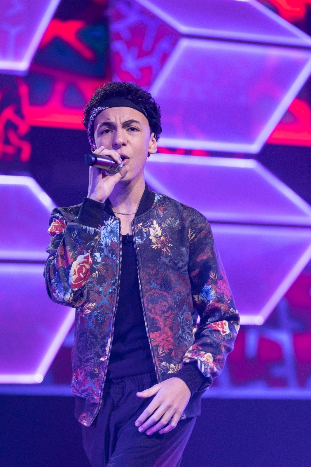 Teteu Cabrera: A Estrela Brasileira Que Ilumina Os Palcos Do Reggaeton E Pop Latino Teen 3 Teteu Cabrera: A Estrela Brasileira Que Ilumina Os Palcos Do Reggaeton E Pop Latino Teen