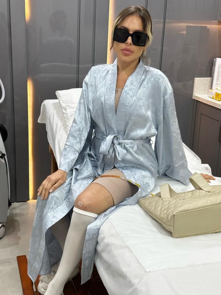 Após Procedimento De 100 Mil, Modelo Juliana Herc Se Recupera No Pós-Operatório Da Clinica Nany Mota 2 Juliana Herc No Pós Operatório - Crédito Da Foto: Acervo Pessoal