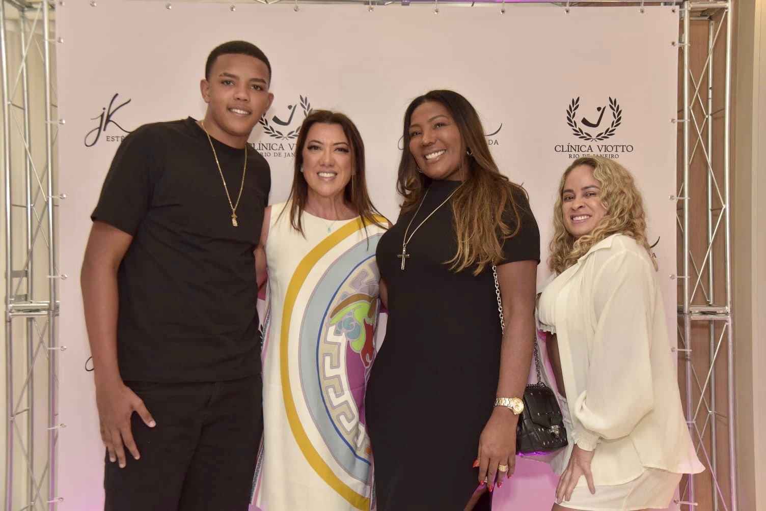 Lançamento Das Clínicas Jk Estética Avançada E Viotto Reúne Celebridades No Rj 2 Lançamento Das Clínicas Jk Estética Avançada E Viotto Reúne Celebridades No Rj