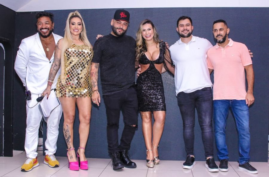 Tudo Pela Liberdade: Andressa Urach E Anderson Nogueira Revolucionam Com O Lançamento De Sua Plataforma Adulta 7 Andressa Urach E Anderson Nogueira Ao Lado De Convidados - Crédito Da Foto: Thiago Duran / Divulgação