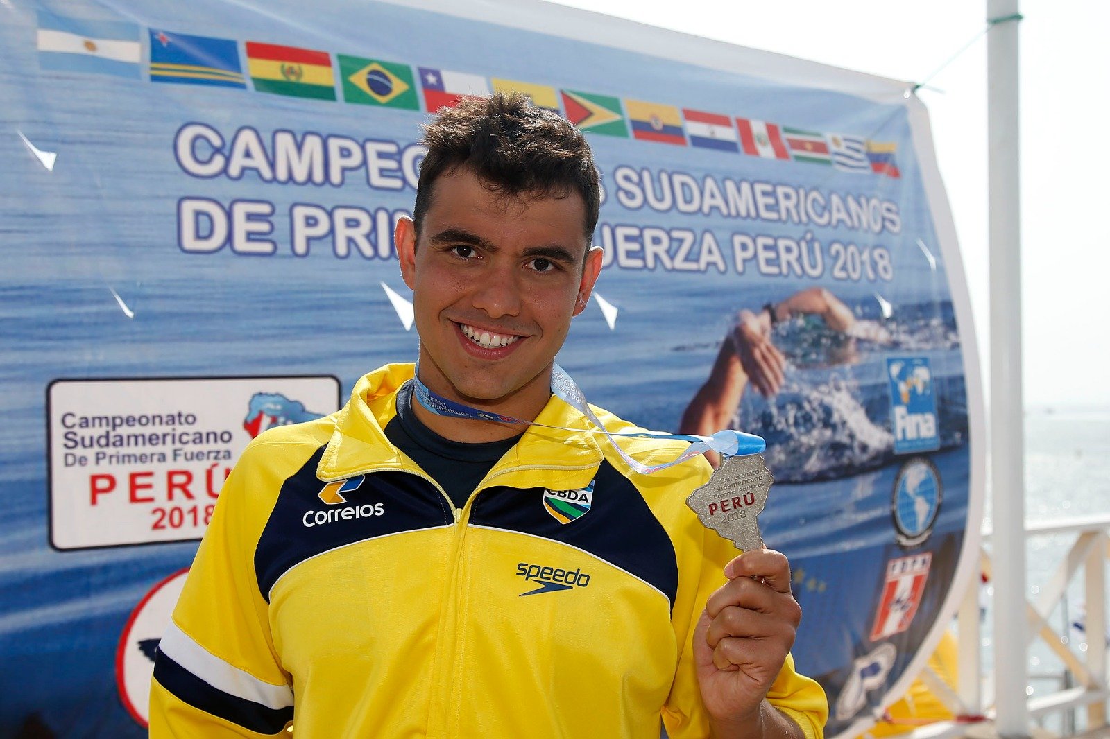 Victor Colonese: O Nadador Campeão Das Águas Abertas Que Enfrenta Desafios Pelo Mundo 4 Victor Colonese: O Nadador Campeão Das Águas Abertas Que Enfrenta Desafios Pelo Mundo