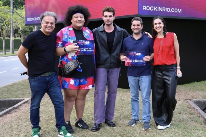 Zé Ricardo, Erijackson Sales, Jão, Pedro Valente e Ana Deccache — Foto: Brazil News / Roberto Filho