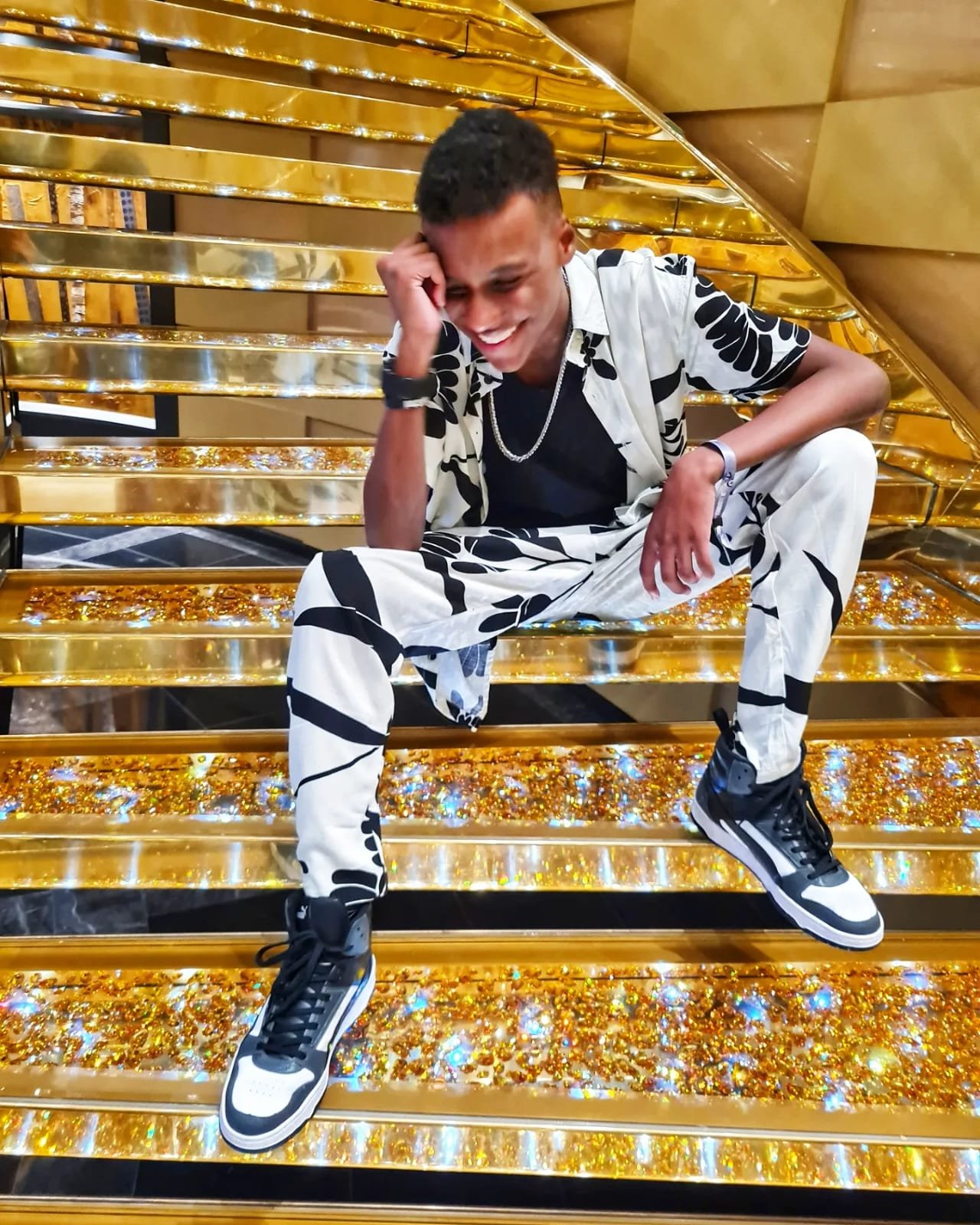 Samuel Minervino: O Jovem Detetive Max Que Brilha Nos Palcos E Nos Mares; Confira! 5 Whatsapp Image 2023 12 28 At 19.35.24 Cosmopolitam