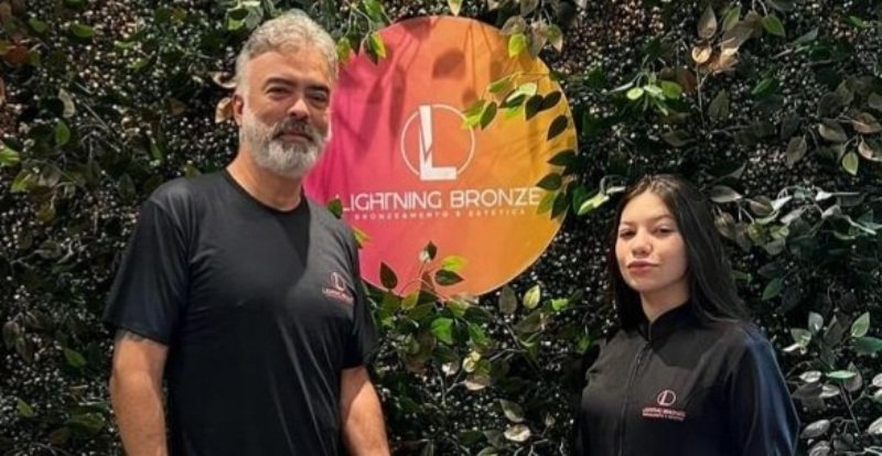 Pierre Leal E Laura Braz No Lightin Bronze