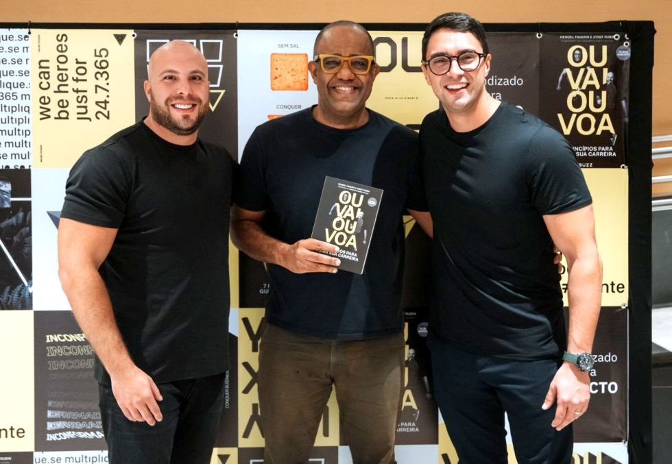Ex-Bbb Nizam Prestigia Josef Rubin E Hendel Favarin No Lançamento Do Livro “Ou Vai Ou Voa&Quot; 3 Abel Neto Com Josef Rubin E Hendel Favarin - Crédito Da Foto Pedro Flausino / Divulgação