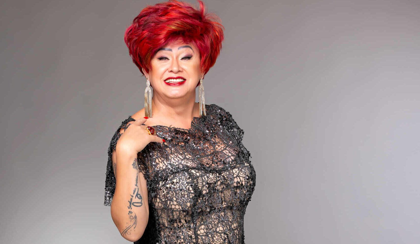 Concurso Talentos de Dublagem Gay: Nany People é a Homenageada da 12ª Edição