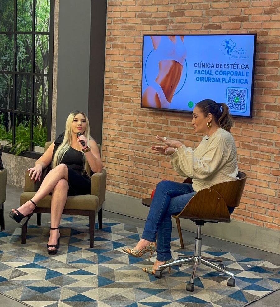 Divasplastica É A Clínica Que Empodera Mulheres! 2 Priscila Sabino E Sônia Abrão No Programa 'A Tarde É Sua' - Foto: Divulgação