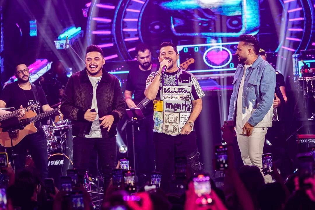Thiago e Samuel lançam “Agora Tô Solteiro”