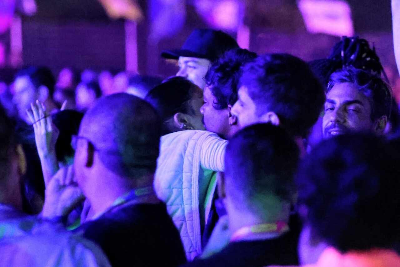 Em Clima De Romance, Xamã E Sophie Charlotte Trocam Beijos Em Evento No Rj 2 Xamã E Sophie Charlotte - Foto: Daniel Pinheiro / Brazil News