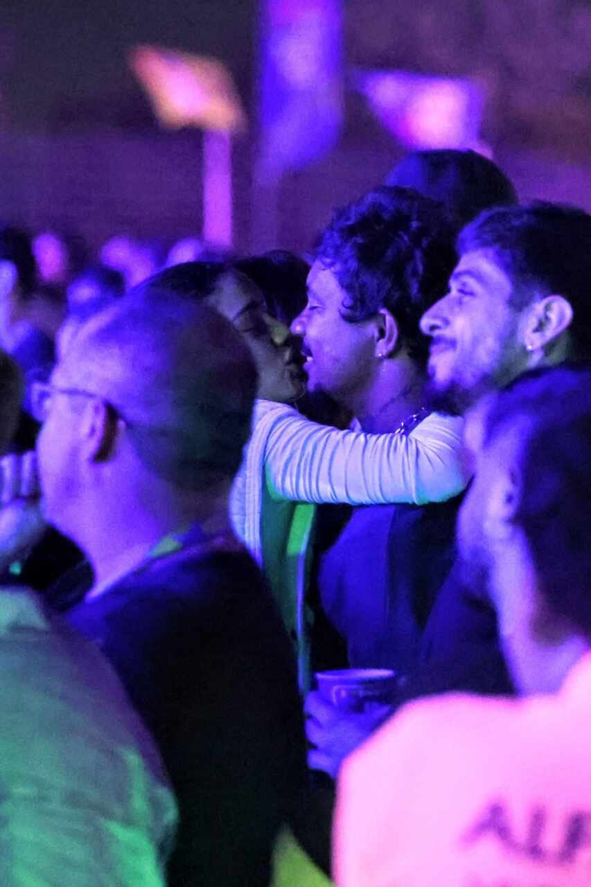 Em Clima De Romance, Xamã E Sophie Charlotte Trocam Beijos Em Evento No Rj 3 Xamã E Sophie Charlotte - Foto: Daniel Pinheiro / Brazil News