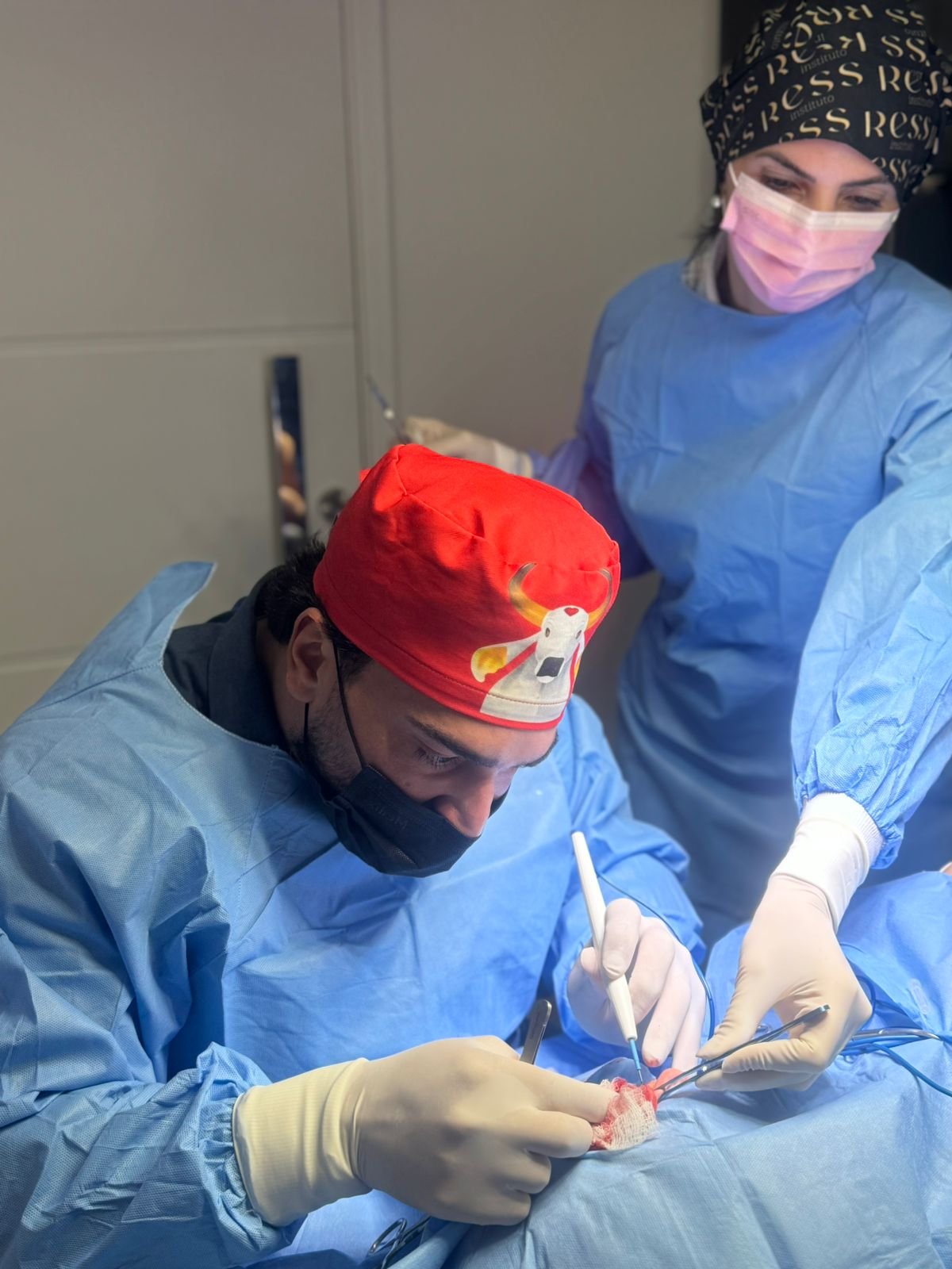 Ex-Bbb Amanda Gontijo Faz Correção De Estética Das Orelhas Pelas Mãos Do Noivo, Danilo Monteiro 2 Amanda Gontijo Se Submete À Correção Estética Das Orelhas Pelas Mãos Do Noivo Danilo Monteiro - Crédito Da Foto: Divulgação
