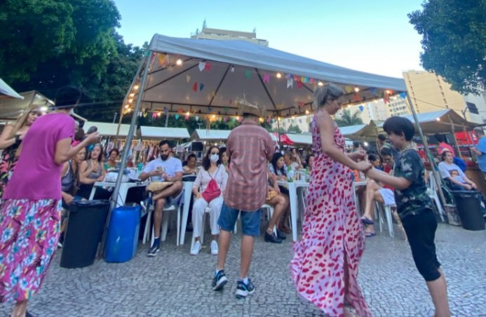 Festa Junina Ziriguidum Agita Copacabana Com Atrações Para Toda A Família 2 Img 20240726 Wa0033 Cosmopolitam
