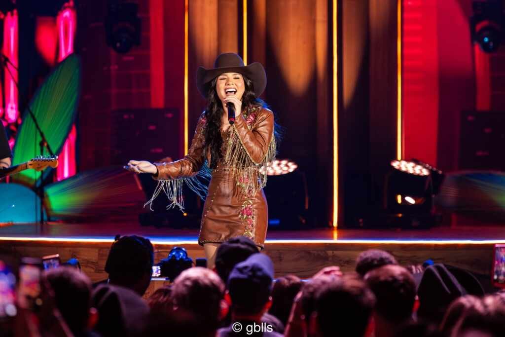 Fiorella lança primeiro EP de “Meio Cidade, Meio Interior” Créditos: @gblls