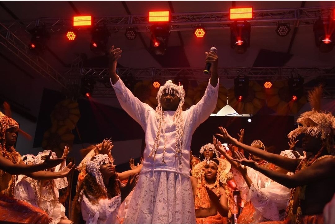 Portela Celebra Escolha De Samba Em Homenagem A Milton Nascimento 3 Screenshot 20241005 081909 Instagram Cosmopolitam