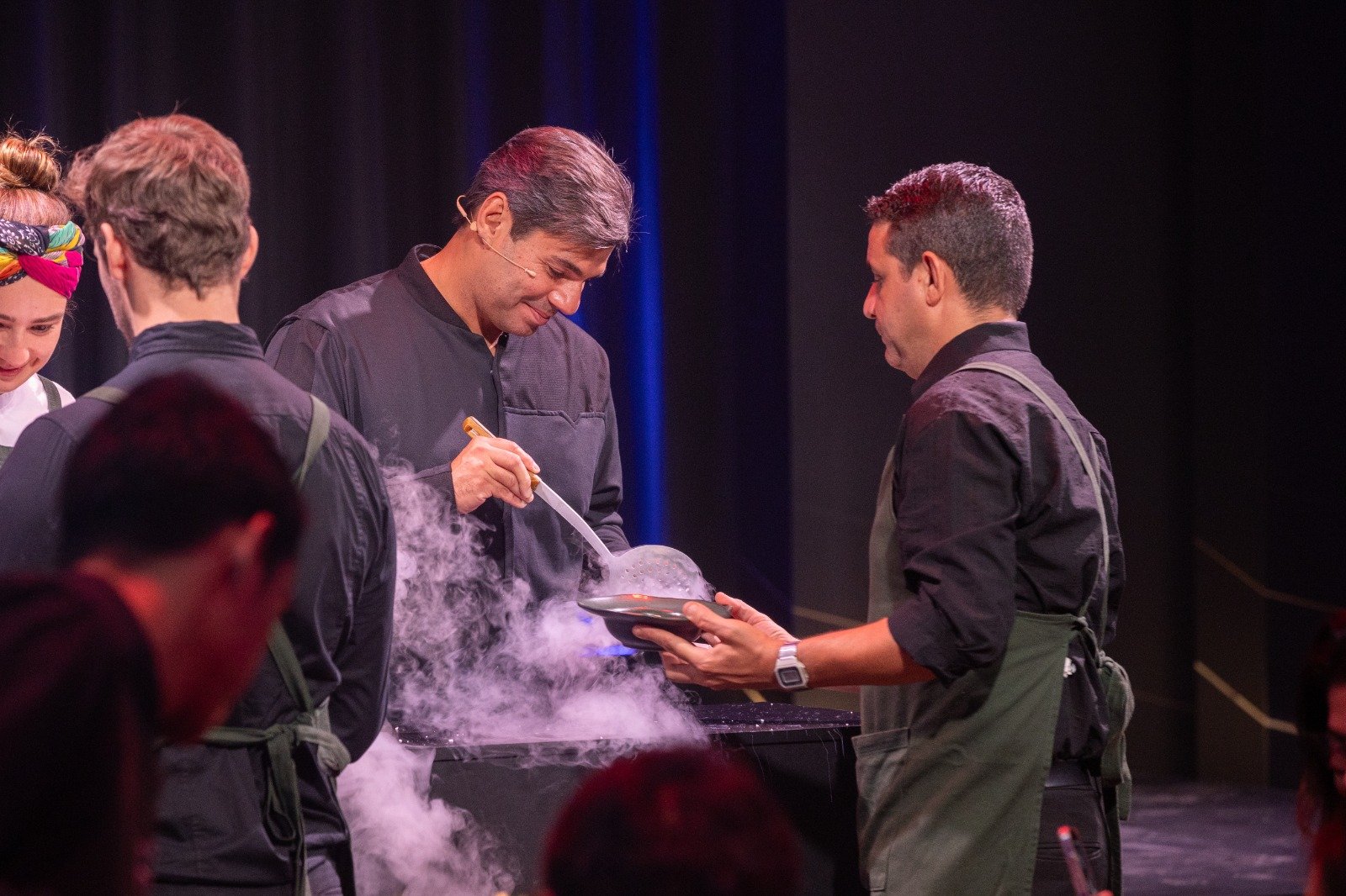 Agência BEM inova unindo gastronomia, música e dança em experiência exclusiva com o Chef. Felipe Bronze