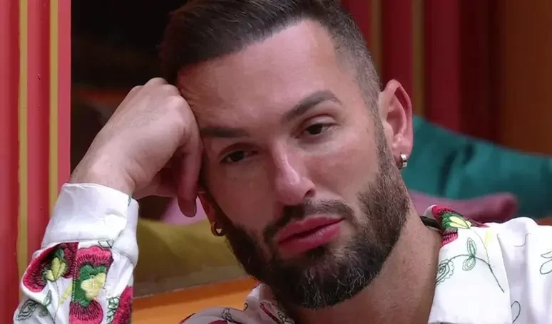 Diego Hypolito mente sobre emoji no Queridômetro do BBB 25 e surpreende Gabriel - Foto: GloboPlay