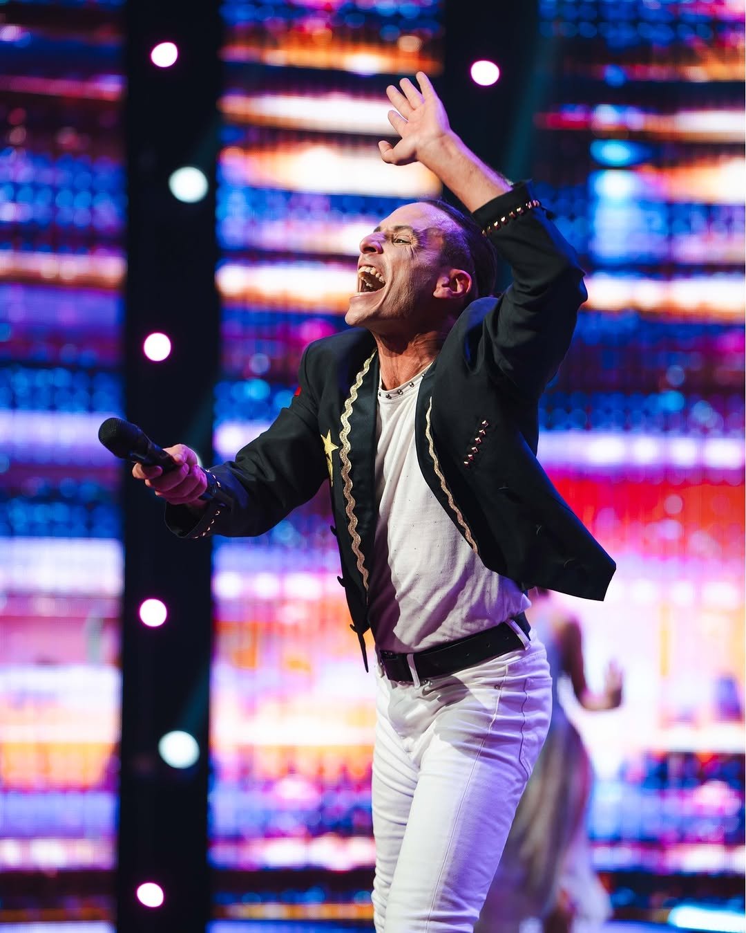 Netho Vidigal: É do Brasil! Do Nordeste Brasileiro aos palcos internacionais em terras Lusitanas 24 Netho Vidigal no Programa Got Talent Portugal - Crédito da Foto: @gottalentpt / Divulgação