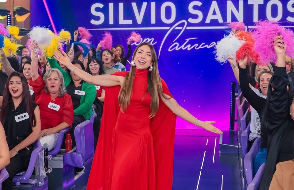 290525 Programa Silvio Santos Com Patricia Abravanel Pgm 887 Fotos Gabriel Cardoso Sbt 7690 Cosmopolitam