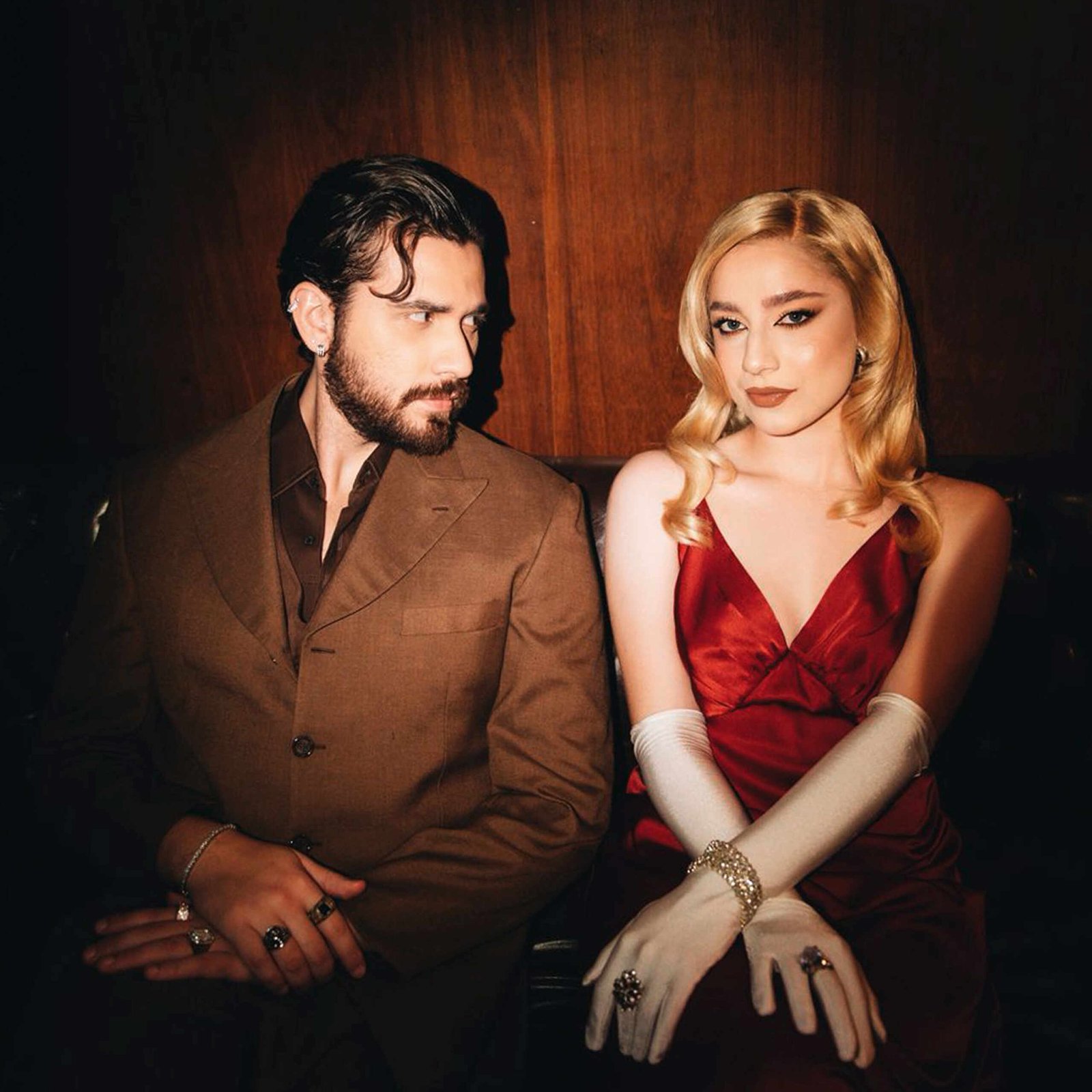 Entrevista: Giana fala sobre reconhecimento de ídolos e feat dos sonhos com Gustavo Mioto 17 CAPA VESTIGIOS CARNAIS scaled