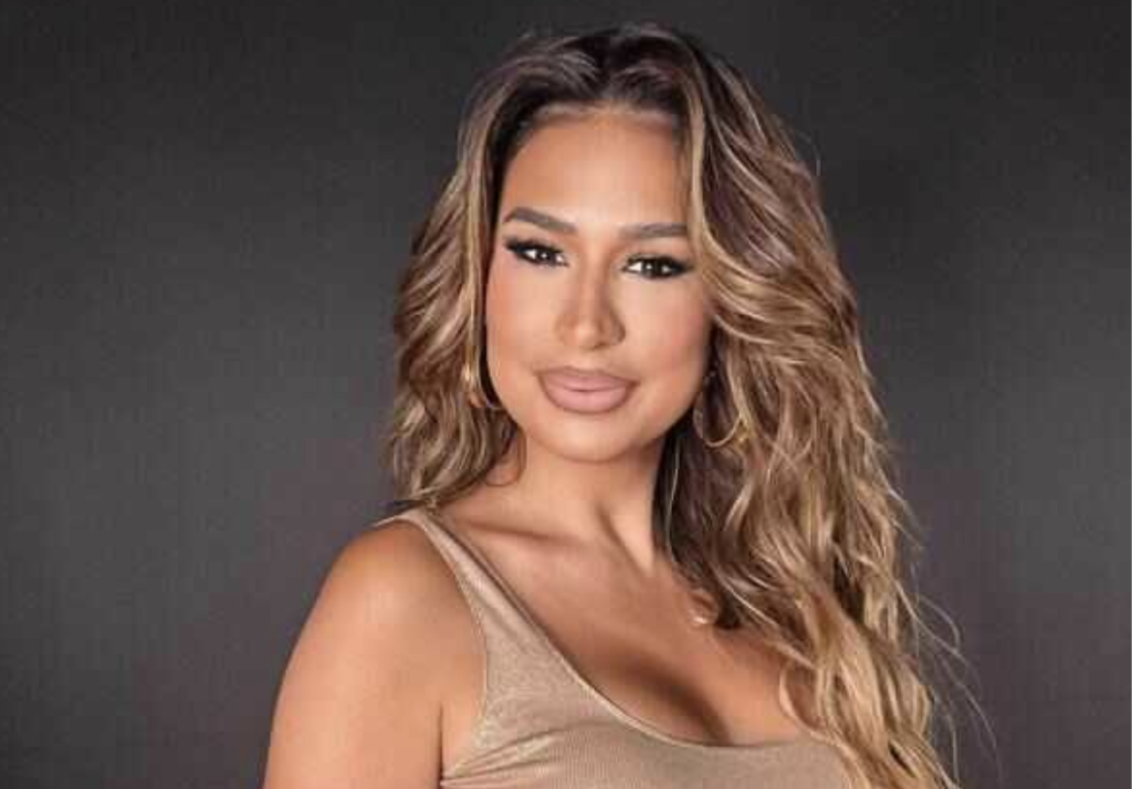 Simone Mendes atinge marca histórica e se torna a sertaneja mais ouvida do país Simone Mendes - Foto: instagram