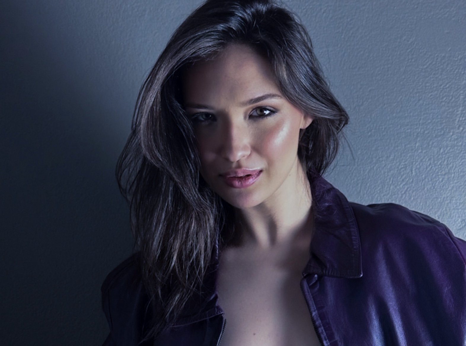 ca7ce4b2 c2da 472d 8f6e 917afd40b9ed