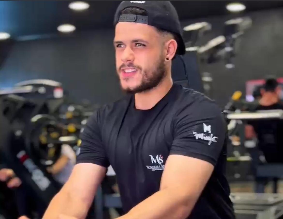 2f54b9c9 306f 4a30 954b d9dedeec358b