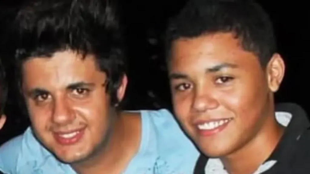 Felipe Araújo homenageia o irmão Cristiano, que faria 40 anos Felipe Araújo homenageia o irmão Cristiano, que faria 40 anos