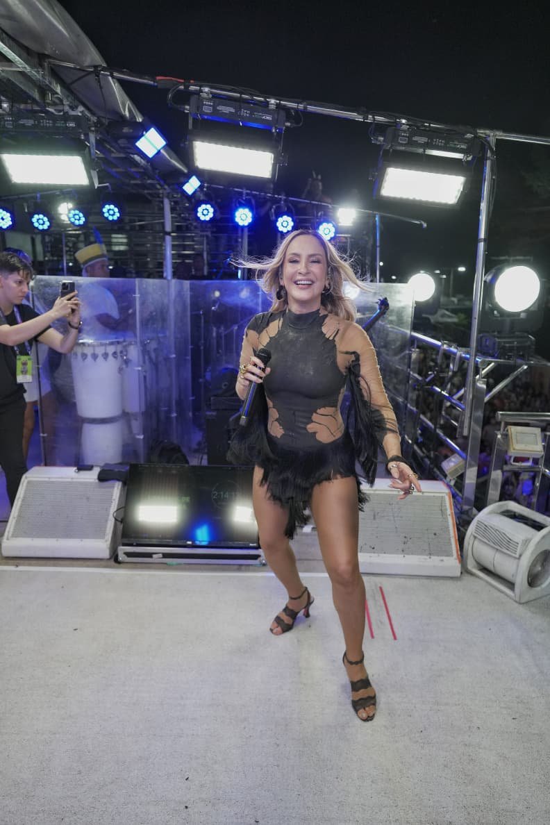 Claudia Leitte, Pedro Sampaio e Leo Santana no Carnaval Antecipado de Itabuna, o maior do Brasil 23 Fotos Fred Pontes/ Divulgacao