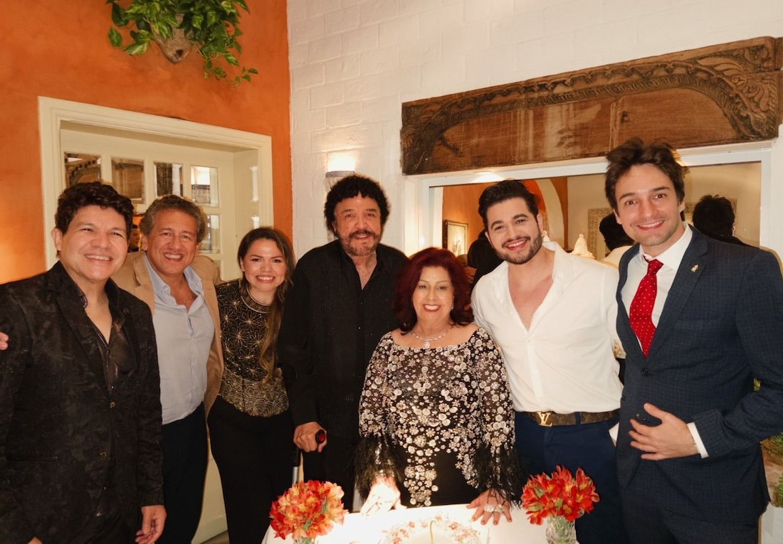 Aniversário de Idê Guimarães, conhecida como a “Rainha do Calcário” - Foto: Divulgação